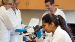 Métiers de la biologie